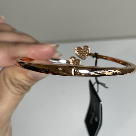 Kate Spade Yours Truly Heart Pave Open Hinge Cuff Bracelet Rose Gold Valentine - Picture 8 of 10